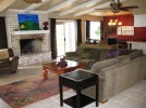 famroom1.webp