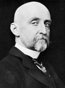 Alfred-Thayer-Mahan-1897.jpg