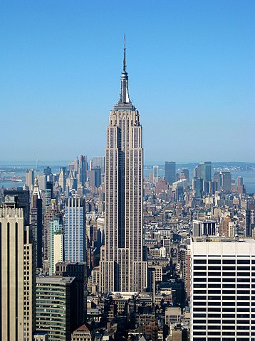 358px-Empire_State_Building_from_the_Top_of_the_Rock.jpg