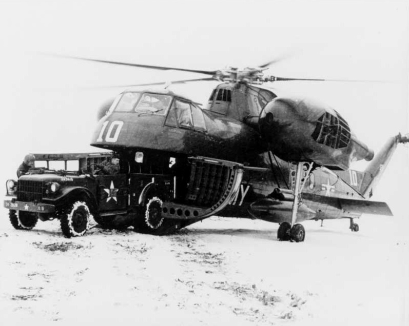 Sikorsky_S-56_loading_jeep.jpg